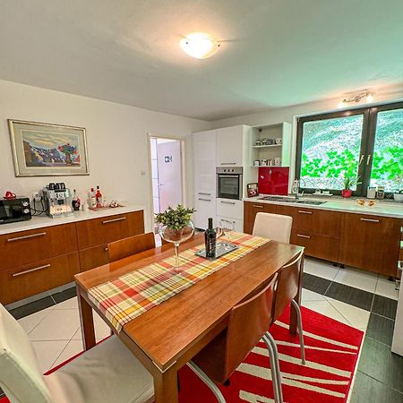 Apartman Mi-Bel Zagabria Esterno foto