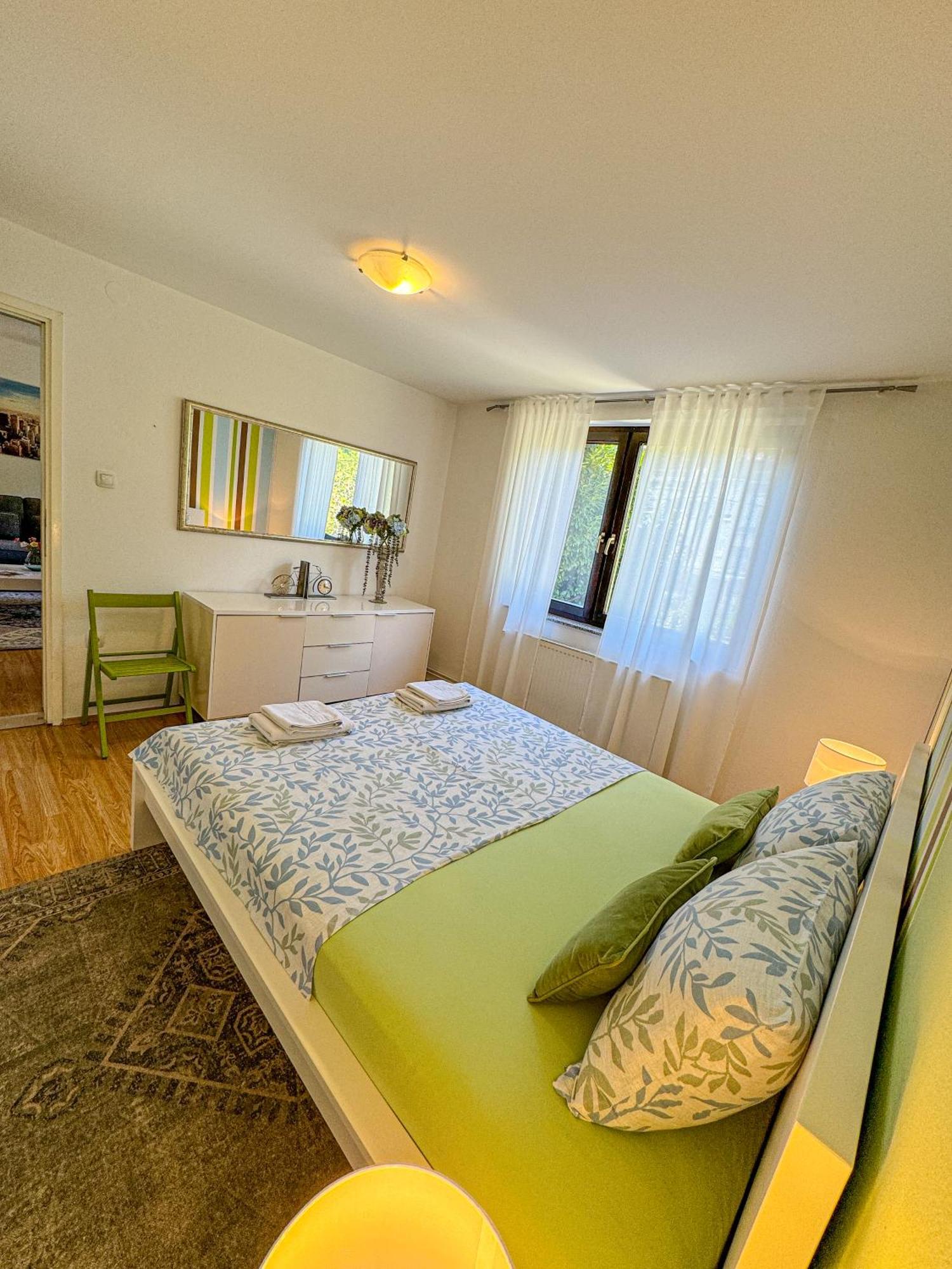 Apartman Mi-Bel Zagabria Esterno foto